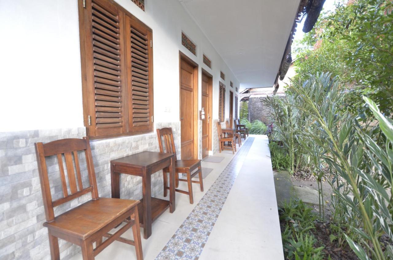 Ohmmstay - Rumah Pendopo Tanjungtirto المظهر الخارجي الصورة